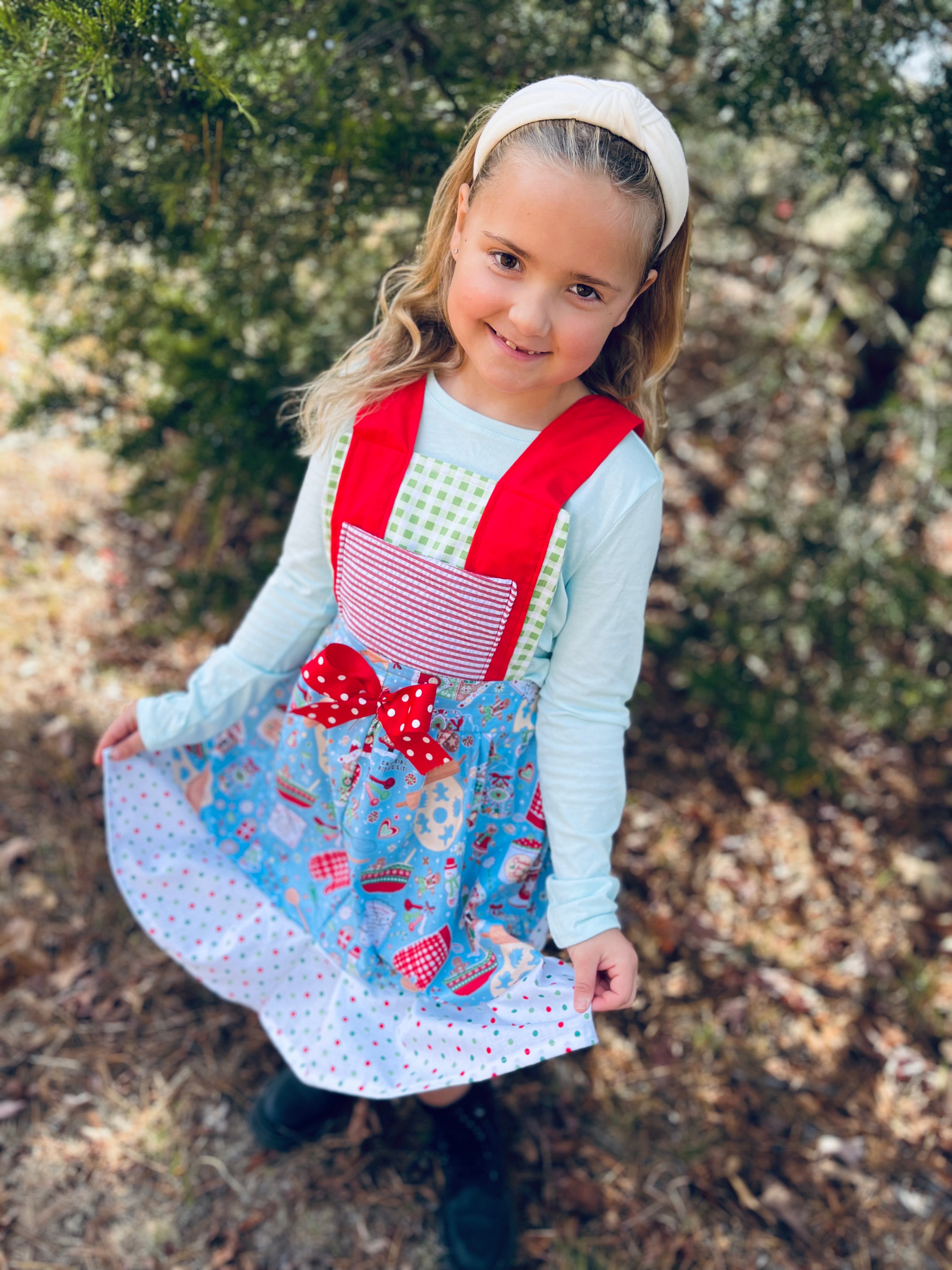 Christmas Baking Apron Dress – Missy's Tinsey Winseys